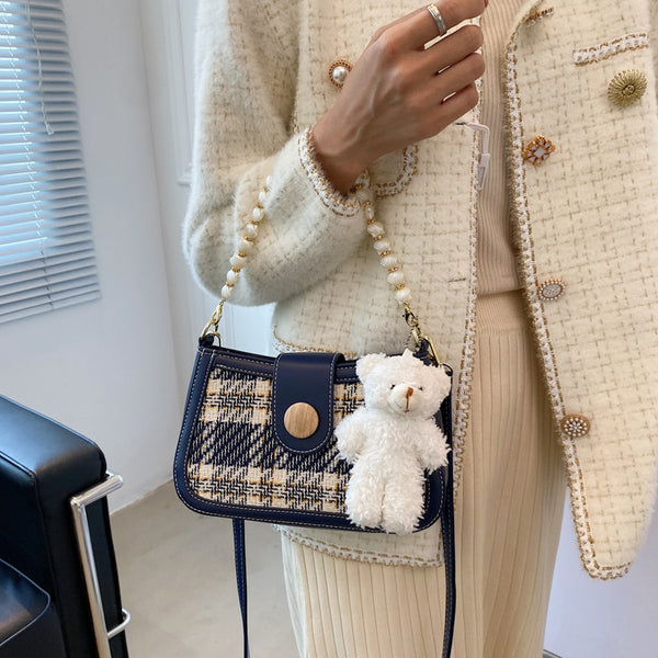 New Girls' Casual Messenger Bag With Pendant